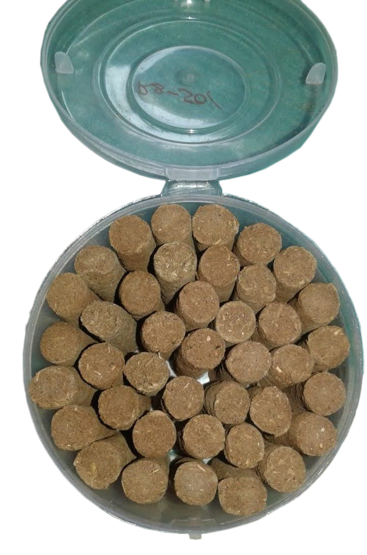 Sanjeevani Dhoop (Pack of 40 Sticks) | Made with Cow Dung | Pure Organic Dhoop
